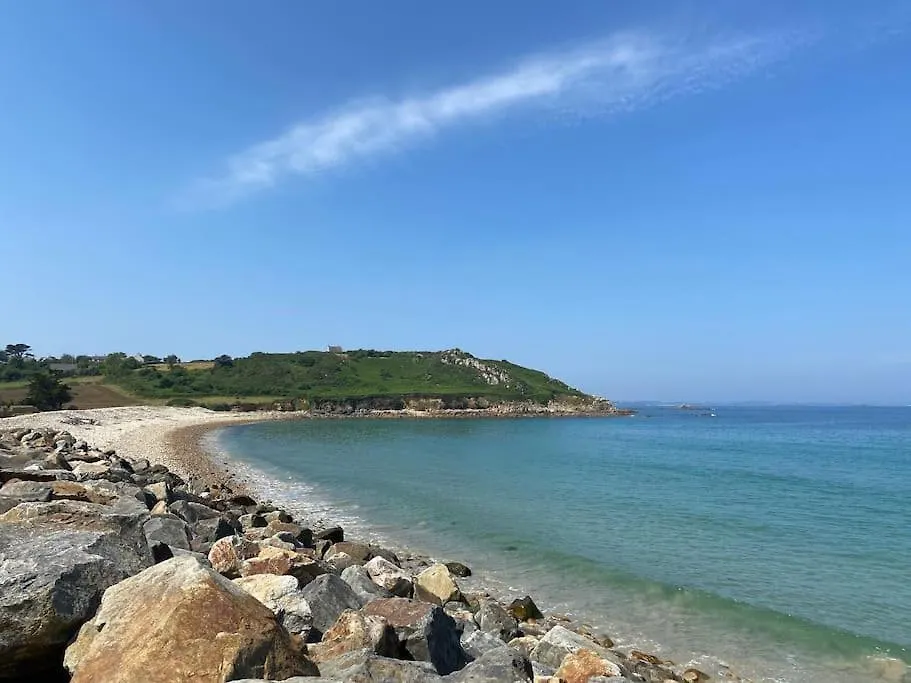 Holiday home Maison Avec Vue Mer Et Acces Plage A Plougasnou